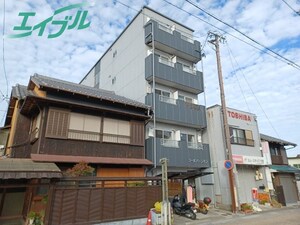 コーポパーシモン外観写真
