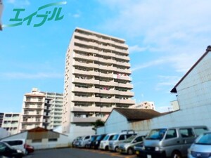 ベルカーサ有楽外観写真