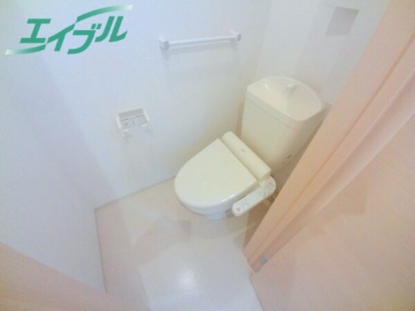 トイレ(トイレ同タイプ部屋写真です。)