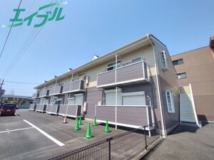 リバーヴィレッジ外観写真