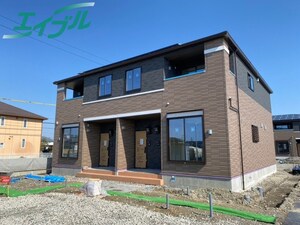 カーサ和泉　Ａ外観写真