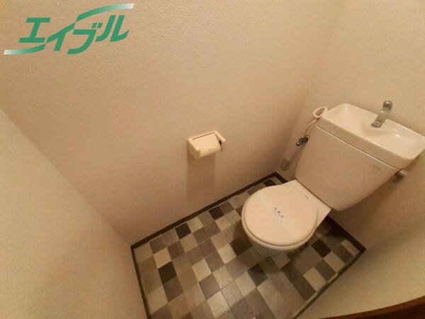 トイレ(同タイプの部屋写真です。)
