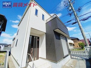 朝日町小向1238貸家外観写真