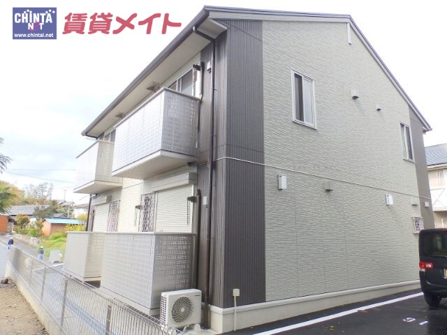 ドミール城山　B