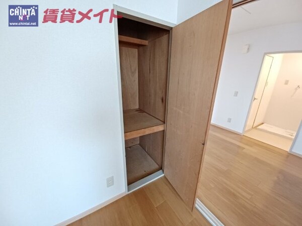 収納(同タイプの部屋写真です。)