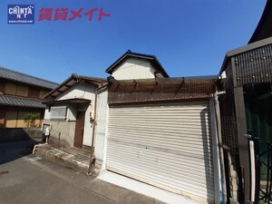 朝日町一戸建外観写真