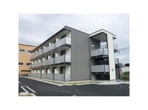 レオパレスフアモの外観写真