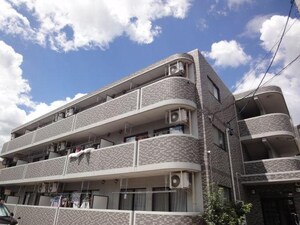 フィールド２１外観写真