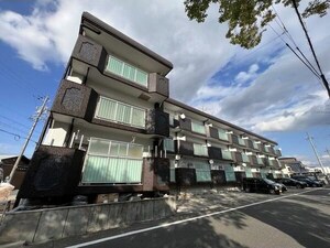 クイール八剣外観写真