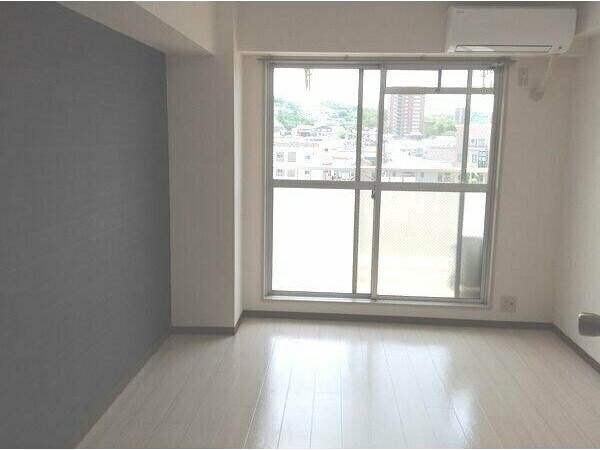 リビングダイニング