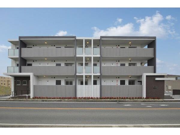 プラムガーデン