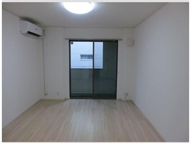 リビングダイニング