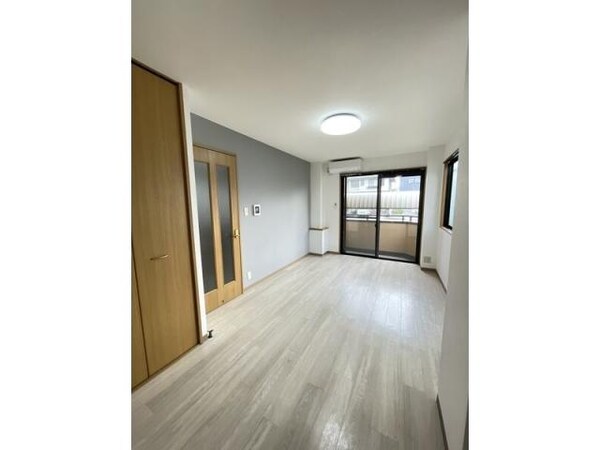 リビングダイニング