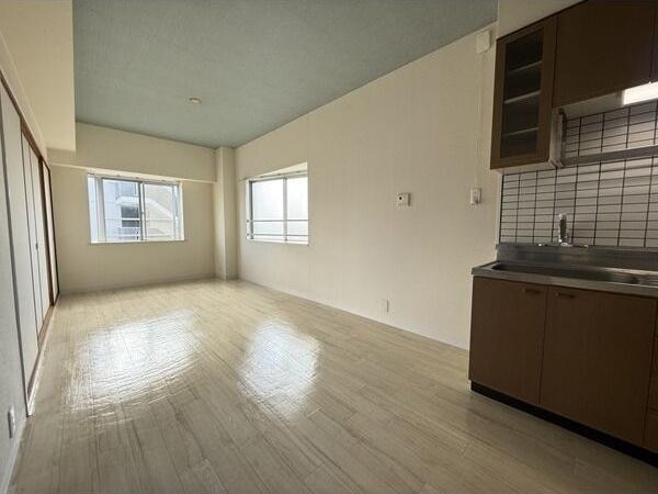 リビングダイニング