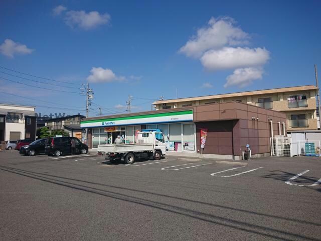 ファミリーマート瀬戸街道城前店