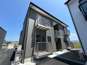 ソラーナⅢ外観写真