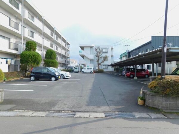 駐車場(駐車場)