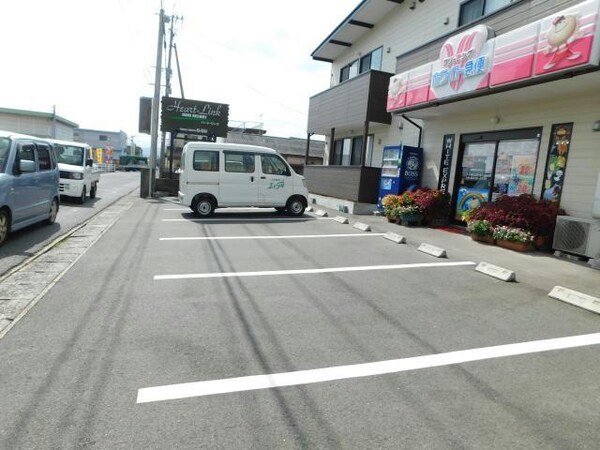 駐車場(駐車場)