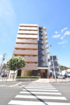 アルバガーデン大手町外観写真