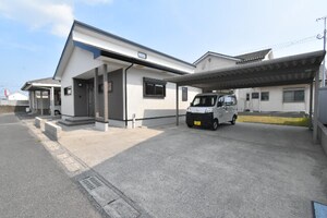 上之段ひまわり貸家外観写真
