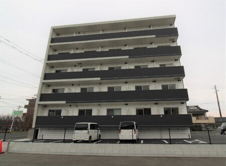 Ｙ’ｓ　TERRACEⅢ外観写真