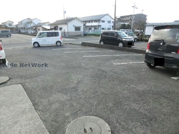 駐車場(駐車場)