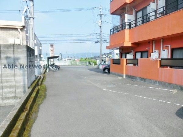 駐車場(駐車場)