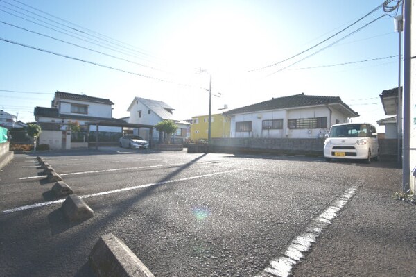 駐車場(駐車場)