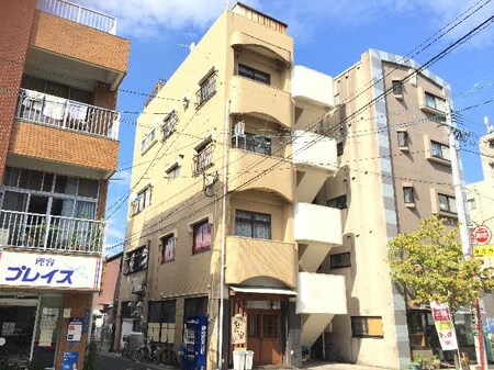 深見ビル外観写真