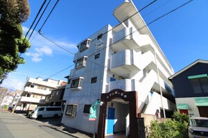 レインボー薬師外観写真