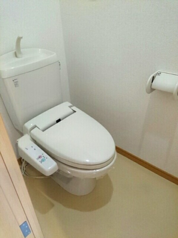 トイレ(温水暖房便座トイレ)