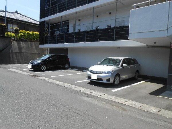 駐車場(駐車場)