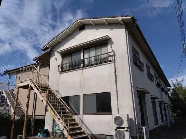 与賀町アパートの物件外観写真