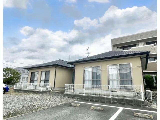 ベルメゾンエストの物件外観写真