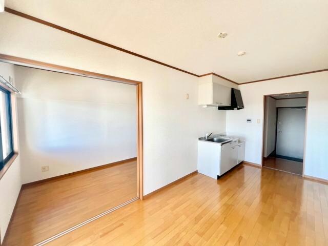 物件内観写真8　(別部屋参照)