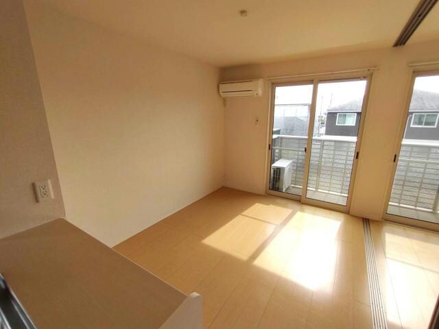 リビングダイニング