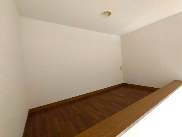 物件内観写真13　(ロフト)