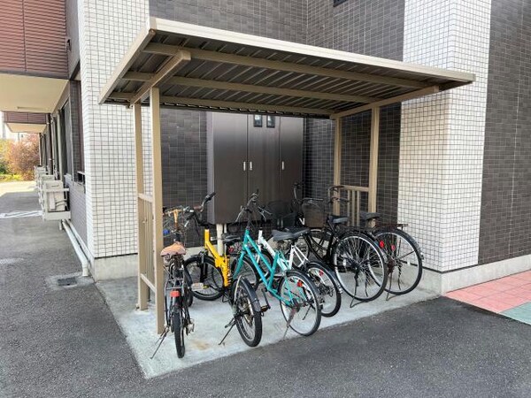 駐輪場