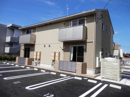 グレース　パレ　B棟の物件外観写真