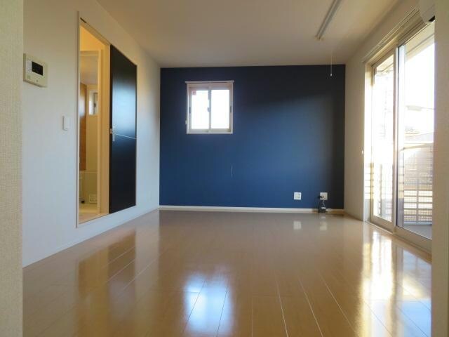 物件内観写真4　(別部屋参照)