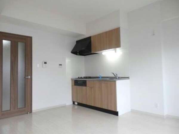 リビングダイニング