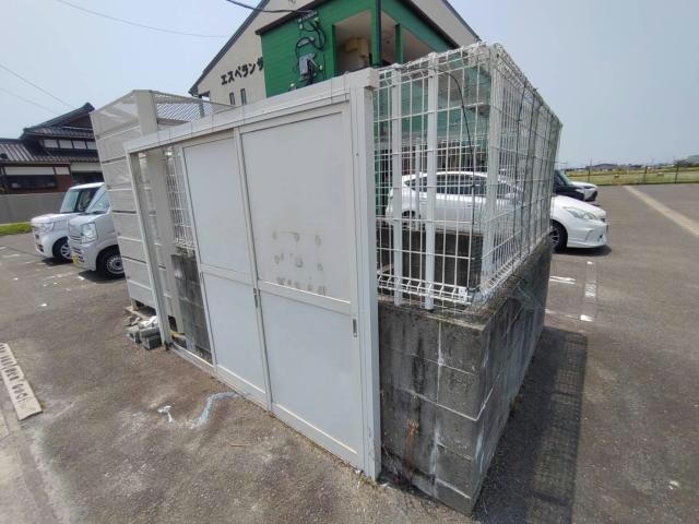 物件外観写真4　
