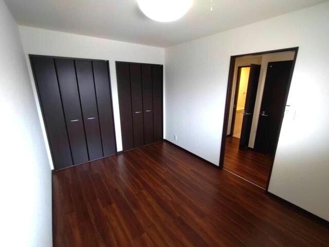 物件内観写真14　(北側洋室)