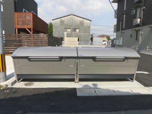 物件外観写真5　(ゴミ置場)