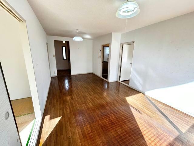 リビングダイニング