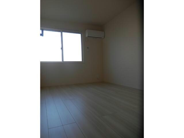 物件内観写真20　(二階　洋室)