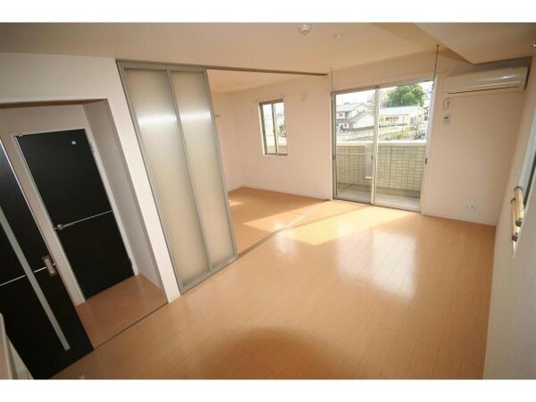 リビングダイニング