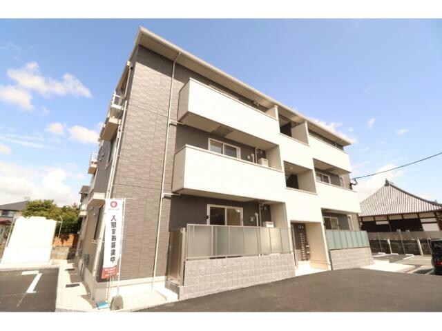 NEXT　STAGE八戸溝の物件外観写真