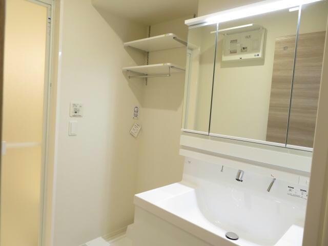 物件内観写真9　(別部屋参照)