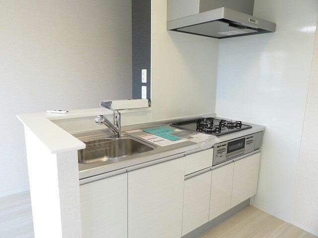 物件内観写真6　(別部屋参照)